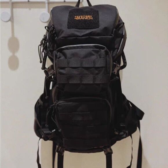 Pre-owned Mystery Ranch Blitz 35L Backpack - Picture 2 of 11